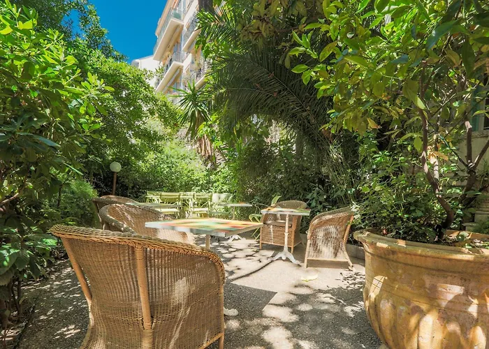 Nice Hotels for Romantic Getaway