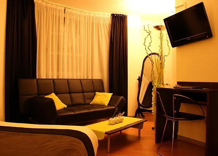 Toulouse Hotels